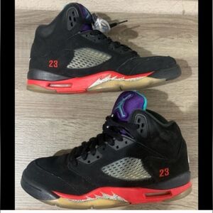 Air Jordan 5 Retro ‘Top 3’ Sneakers